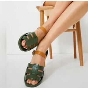 Tuckernuck forest, green and leather strap, jelly sandal